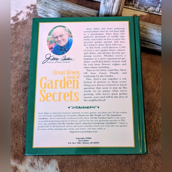 New Condition 2000 Great Green Book Of Garden Secrets By Jerry Baker - Picture 3 of 16
